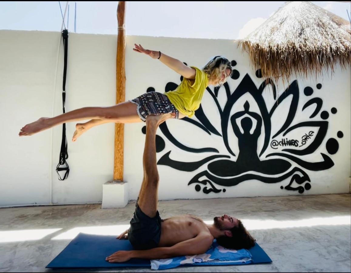 טולום Weary Traveler Hostel מראה חיצוני תמונה