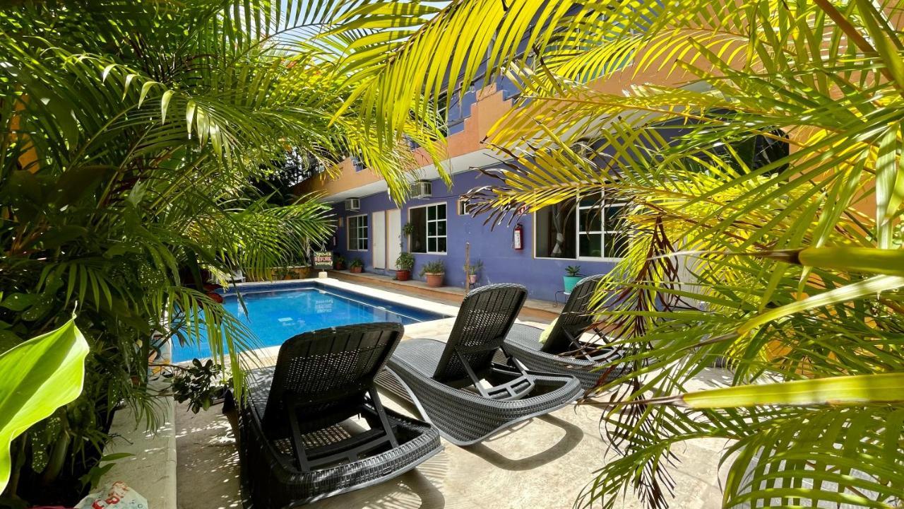 טולום Weary Traveler Hostel מראה חיצוני תמונה